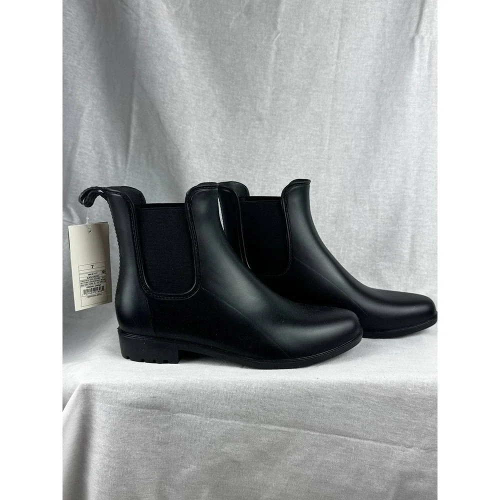 A New Day Womens Black Chelsea Rain Boots Waterproof‎ Matte Ankle Boot Size 7